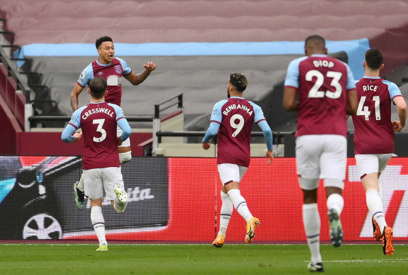 能力而闻名 能力而闻名